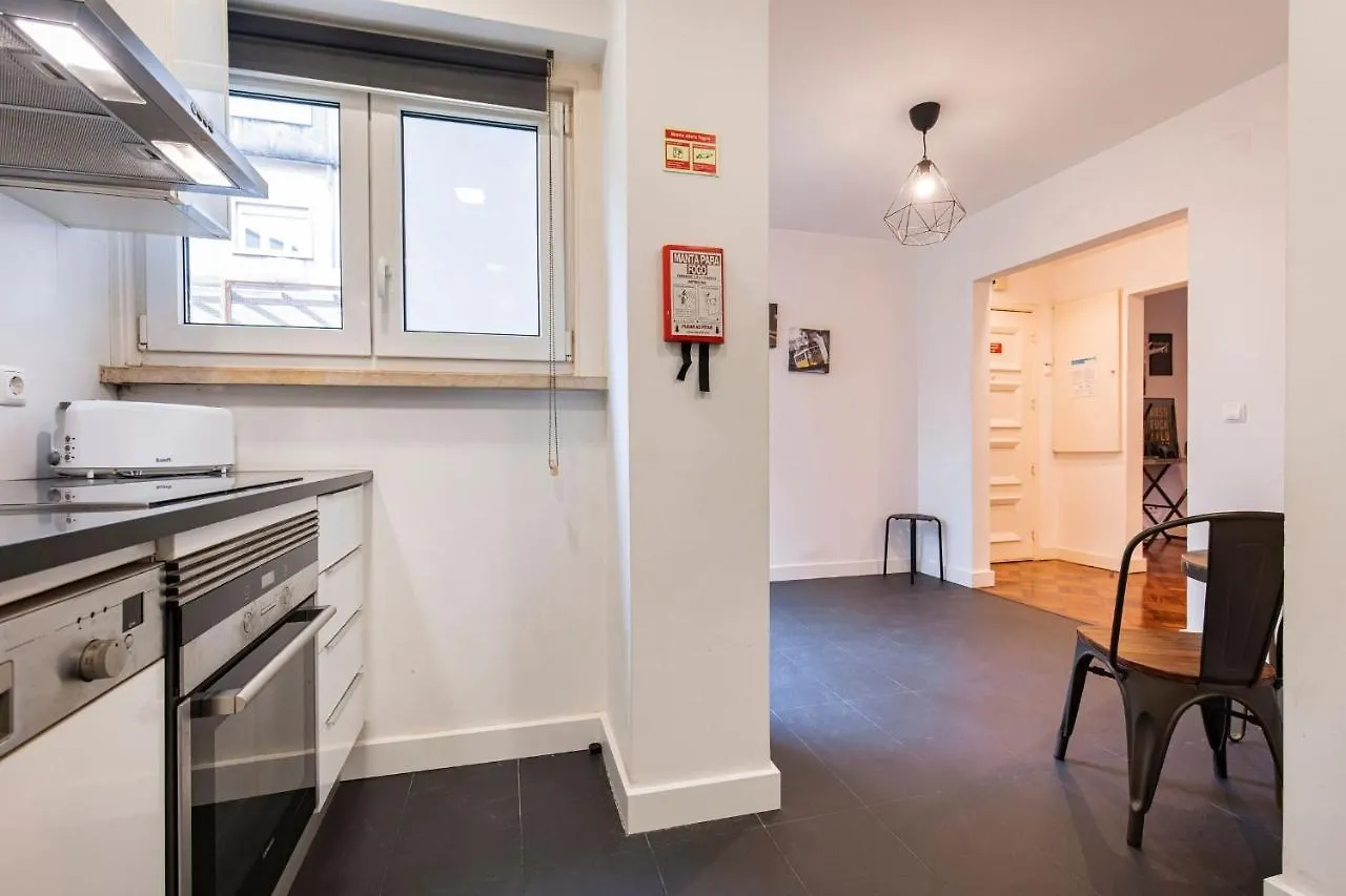 Principe Real Concept By Lovelystay Lisboa Apartman